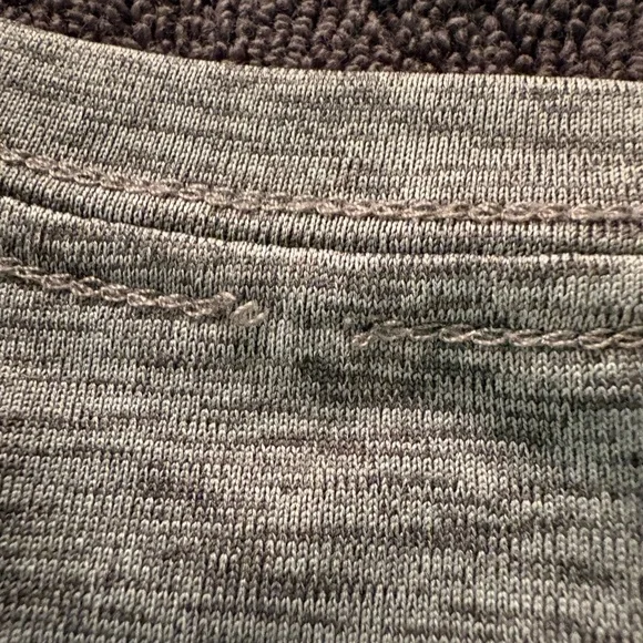 Bundle of 4 little boys size 4-5 short sleeve t-shirts. - Picture 14 of 16